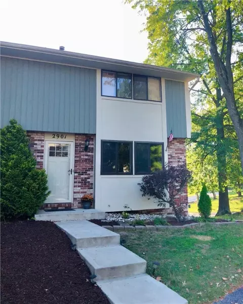 2901 Big Meadow Ct, Bridgeville, PA 15017