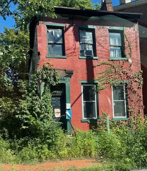 1406 Sheffield St, Pittsburgh, PA 15233
