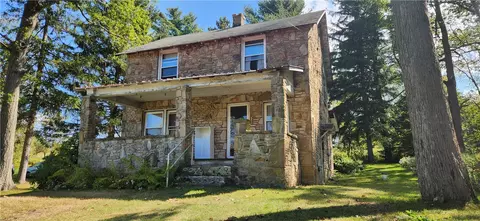 764 Garrett Shortcut Rd, Berlin, PA 15530