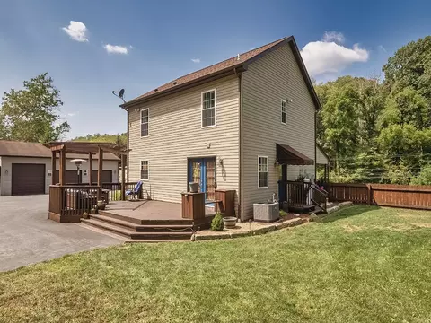 1928 Dime Rd, Vandergrift, PA 15690 photo 3