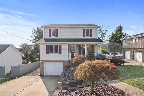 708 S 8th St, Youngwood, PA 15697