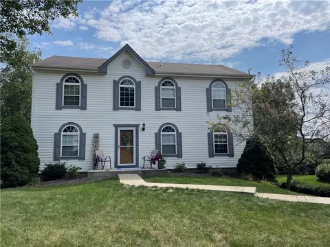4800 Bayfield Rd, Allison Park, PA 15101
