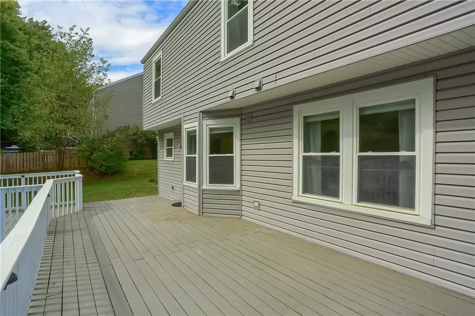 Exterior - 119 Woodbine Dr, Cranberry Township, PA 16066 photo 5 of 10