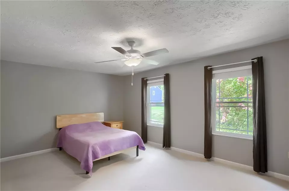 Bedroom - 119 Woodbine Dr, Cranberry Township, PA 16066 photo 3 of 4