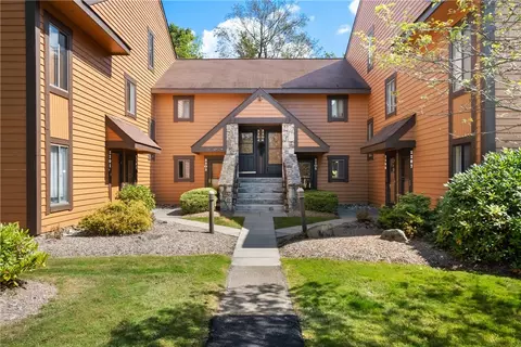 2205 Swiss Mountain Dr, Champion, PA 15622