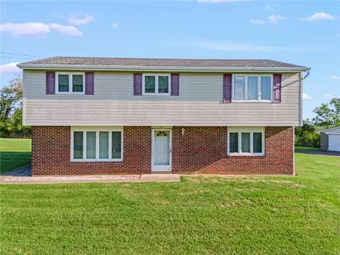 82 Miller Rd, Mcdonald, PA 15057