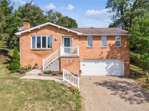 10781 Old Trail Rd, Irwin, PA 15642