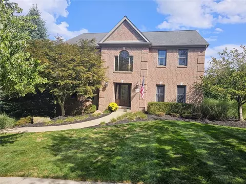 100 Middleground Pl, Cranberry, PA 16066