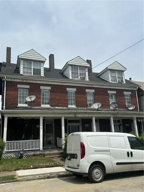 537 Center St, East Pittsburgh, PA 15112