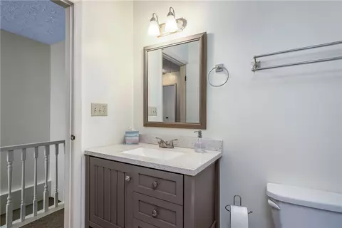 Bath - 106 Forest Dr, Seven Fields, PA 16046 photo 3 of 4