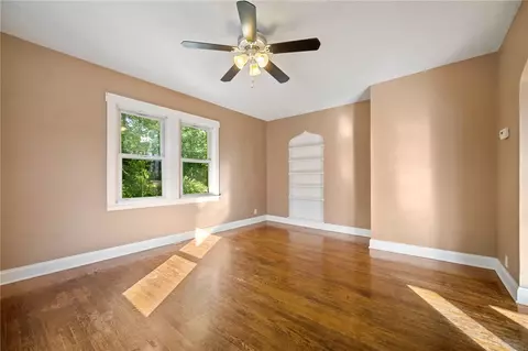 715 8th St, Irwin, PA 15642 photo 9
