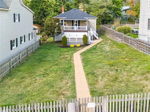 715 8th St, Irwin, PA 15642 photo 2