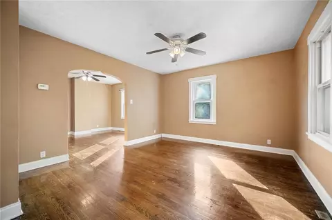 715 8th St, Irwin, PA 15642 photo 11
