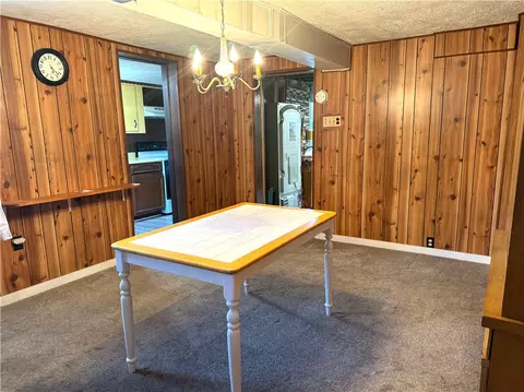 Dining - 4009 Washington St, Export, PA 15632 photo 1 of 2
