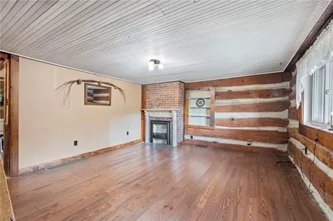 Living - 1877 Dime Rd, Vandergrift, PA 15690 photo 1 of 2