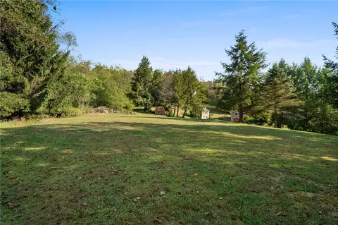 Exterior - 1877 Dime Rd, Vandergrift, PA 15690 photo 6 of 9
