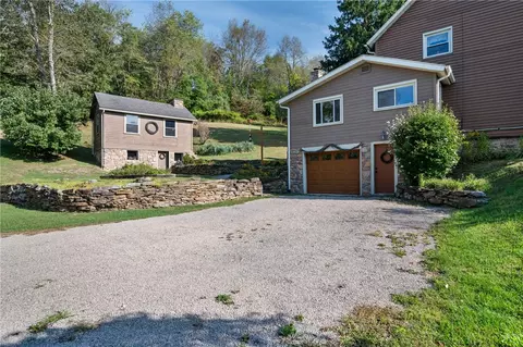 Exterior - 1877 Dime Rd, Vandergrift, PA 15690 photo 4 of 9