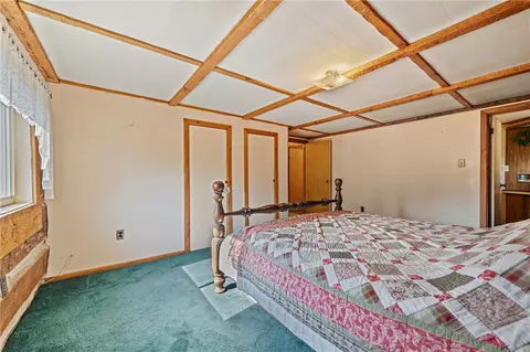 Bedroom - 1877 Dime Rd, Vandergrift, PA 15690 photo 4 of 6
