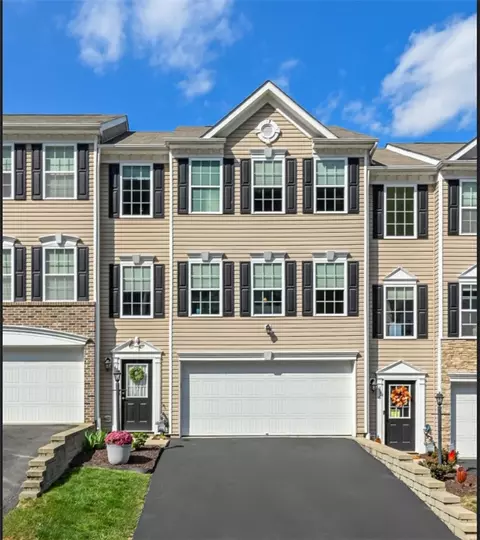 138 Rylie Dr, Harmony, PA 16037
