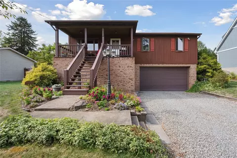 6606 Shady Ave, Finleyville, PA 15332