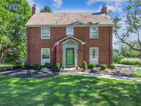 1031 Jefferson Heights Rd, Penn Hills, PA 15235