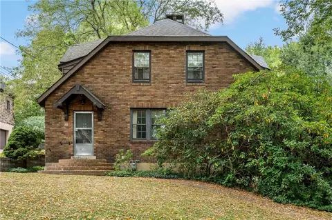 304 Bevington Rd, Pittsburgh, PA 15221