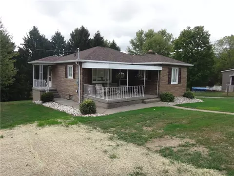 499 Hopewell, East Millsboro, PA 15433