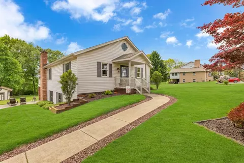 237 Highland Dr Ext, Beaver Falls, PA 15010