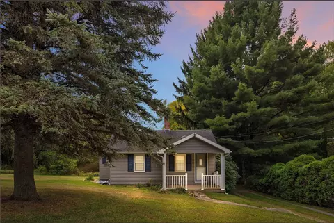 2962 Chewton Wurtemburg Rd, Ellwood City, PA 16117