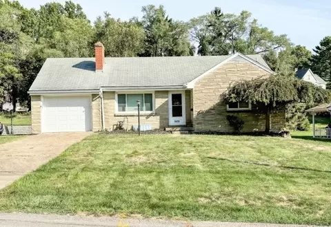 5630 Koeffler Dr, Pittsburgh, PA 15236
