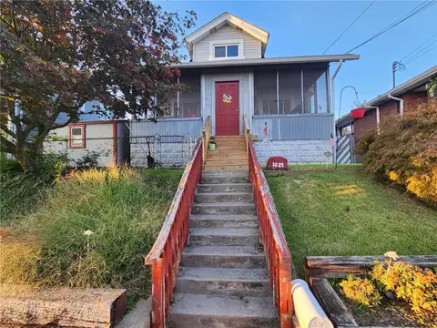 1621 Larch Ave, Turtle Creek, PA 15145
