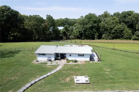210 Peak Dr, Wexford, PA 15090