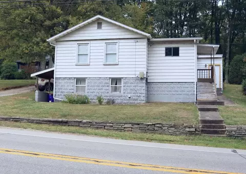 2913 E 31, Acme, PA 15610