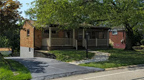 625 Highridge Dr, Pittsburgh, PA 15226