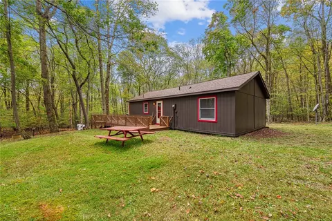 113 Juniper Ln, Rockwood, PA 15557
