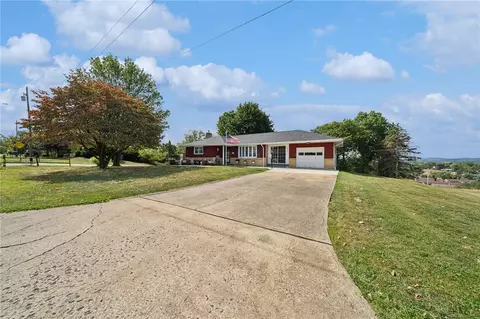 211 Highview St, Latrobe, PA 15650