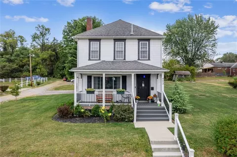 403 Rosslyn Ave, Springdale, PA 15144