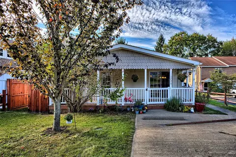 1726 Getty Ave, Indiana, PA 15701