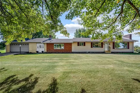738 Fredonia Rd, Stoneboro, PA 16153