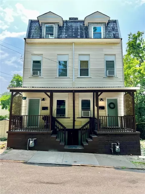 553-555 Norman St, Pittsburgh, PA 15214