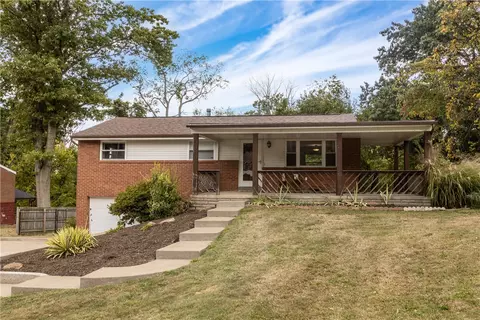 197 Rosemont Dr, Coraopolis, PA 15108
