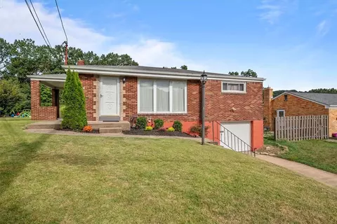 14 Emma Dr, Pittsburgh, PA 15223