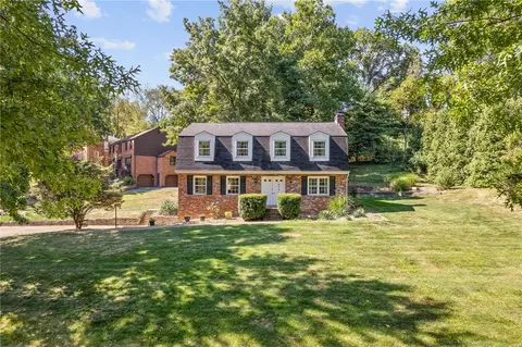 1624 Tier Dr, Pittsburgh, PA 15241