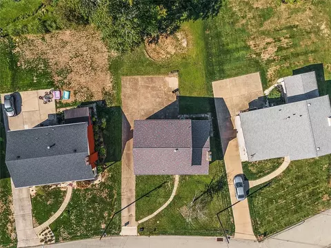 View/Area - 11413 Drop Rd, Irwin, PA 15642 photo 3 of 3