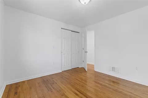 Bedroom - 11413 Drop Rd, Irwin, PA 15642 photo 4 of 8