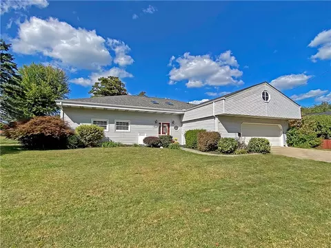 3301 Harding Ave, Aliquippa, PA 15001