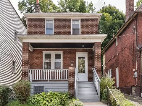 746 Loretta St, Pittsburgh, PA 15217