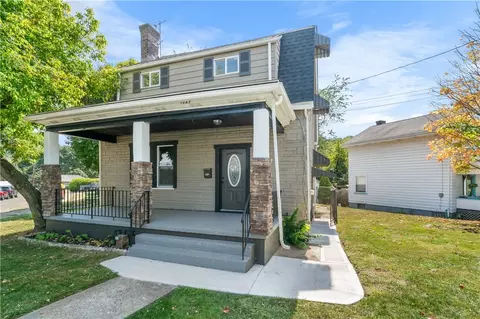 1025 Knoll St, Aliquippa, PA 15001