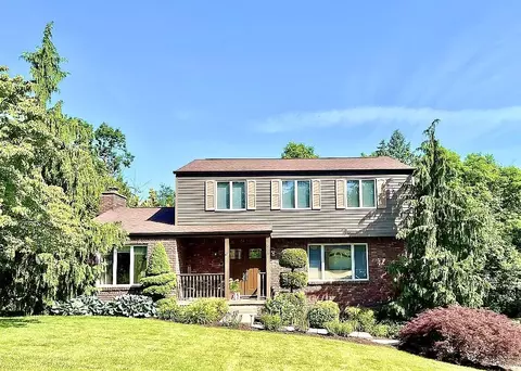 528 Adele Dr, Irwin, PA 15642