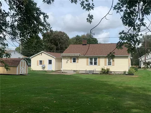 846 E Main St, Corry, PA 16407 photo 3